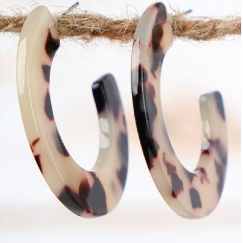 White Tortoise Shell Acrylic Hoop Earrings
